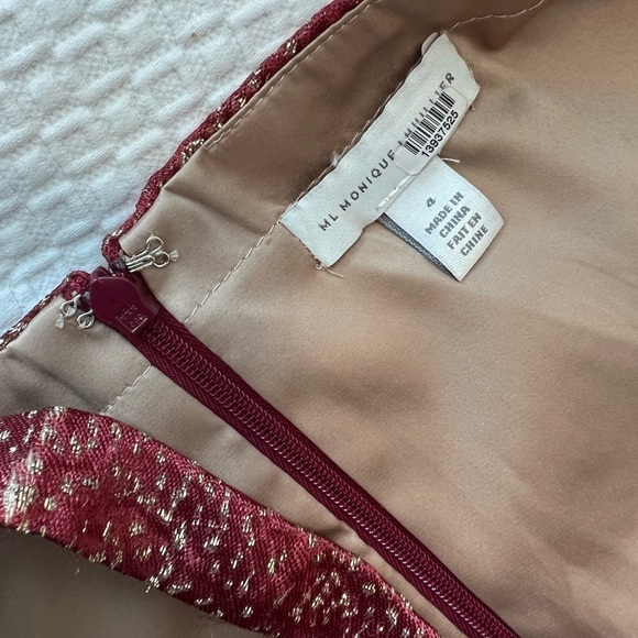 ML MONIQUE LHUILLIER Jacquard Sleeveless High/low Gown - Picture 16 of 16